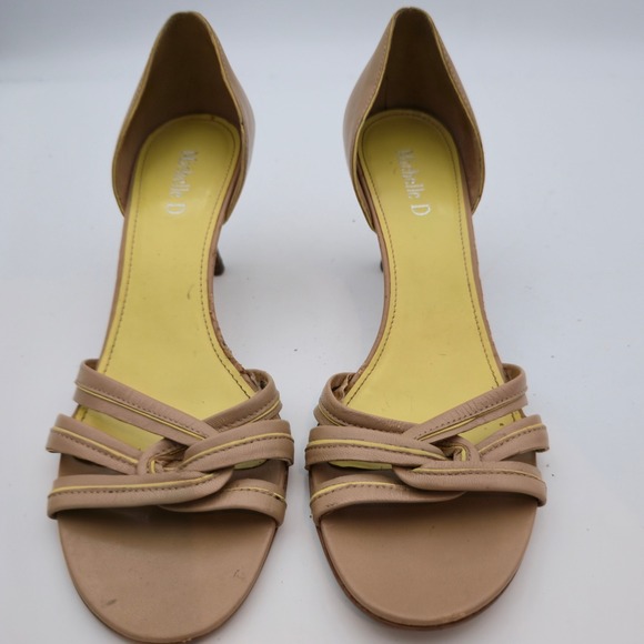 Michelle D Shoes - Michelle D Women Size 8 wooden Heels Sandals Strappy Tan yellow Leather peep toe